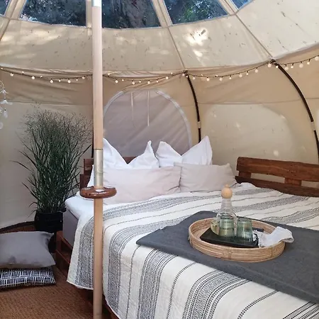 Luxuszelt Glamping Altes Pastorat Barmstedt